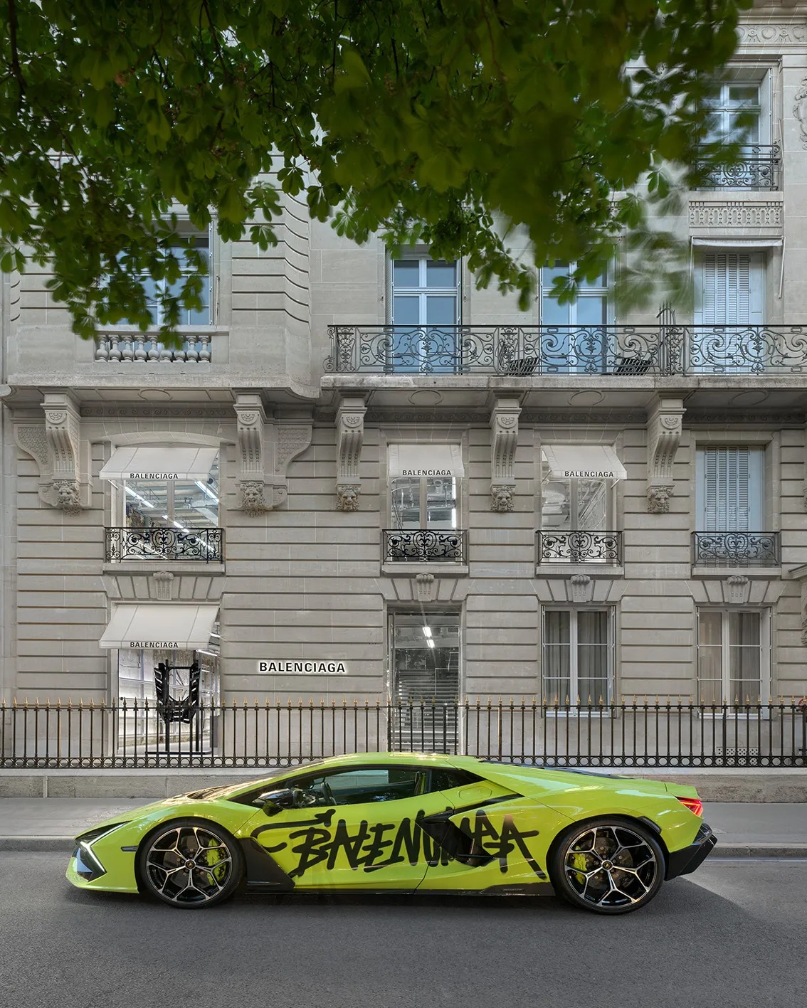 Lamborghini e Balenciaga